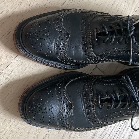 Allen Edmonds Men’s Newmok Size US 9 D Black Leather Wingtip Oxford Dress Shoes - Picture 5 of 5